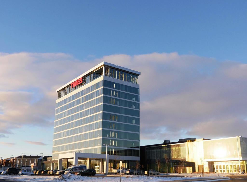 Grand Times Hotel Drummondville Exterior photo